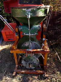 Impolveratore solforatore