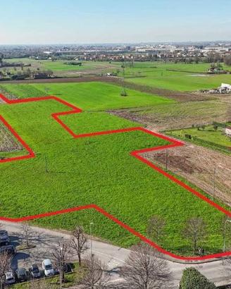 Terreno di 13200 m² a Barzana