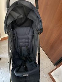 Carrozzina pieghevole