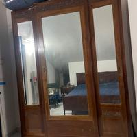 Armadio stile Liberty Antico