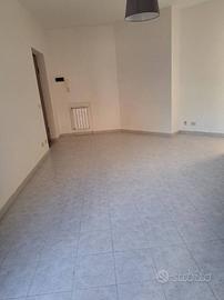 Fonte nuova trilocale con 2 giardini e p.auto