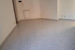 Fonte nuova trilocale con 2 giardini e p.auto