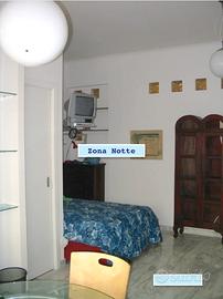 BALDUINA MONOLOCALE ARREDATO Con BALCONE