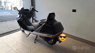 scooter Honda cn 250 