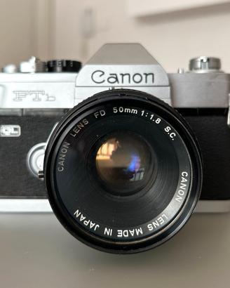 Reflex vintage analogica CANON FTb QL con 50mm