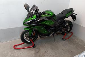 Kawasaki ninja 1000 sx 