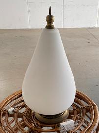 Lampada in vetro opalino