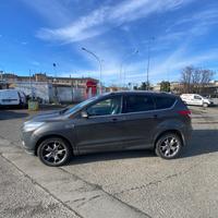 Ford Kuga 2.0 TDCI 150 CV S&S 4WD Powershift Titan