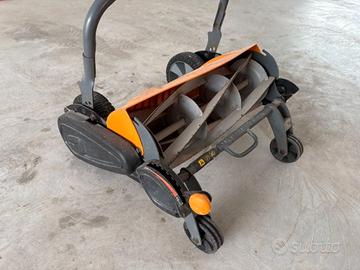 Tosaerba manuale Fiskars - poco utilizzato
