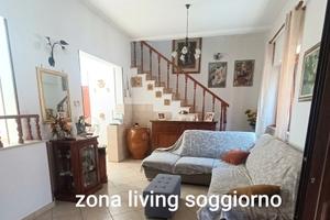 casa con garage mq160