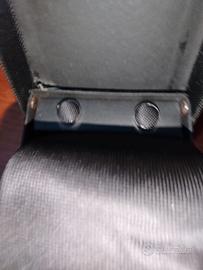 coppia di gemelli con cravatta e pochette da tasch