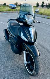 Piaggio Beverly 300 police