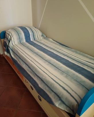 letto singolo con cassettoni