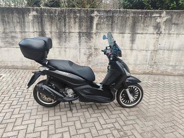 Piaggio Beverly 300 Police 