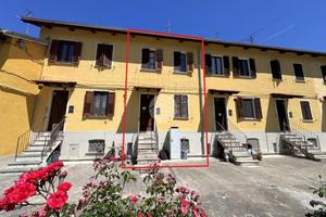 CASA DI CORTE A TOLLEGNO