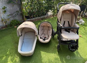 Passeggino trio
