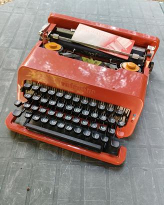 Olivetti Valentine