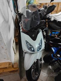 YAMAHA X-CITY  250