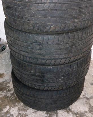 Gomme estive Bridgestone 275/45/21 usate