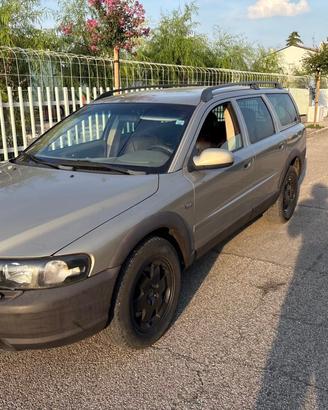 Volvo V70/XC70 V70 2.4 D5 20V cat aut. AWD