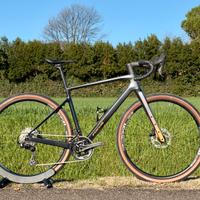 BICI FOCUS ATLAS 8.7 2026 GRAVEL
