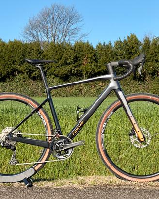BICI FOCUS ATLAS 8.7 2026 GRAVEL