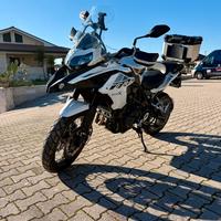 Benelli TRK 502X