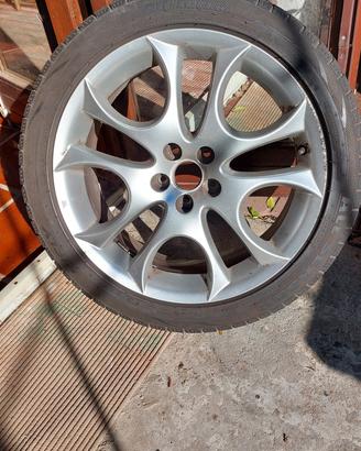 CERCHIONI IN LEGA con gomme