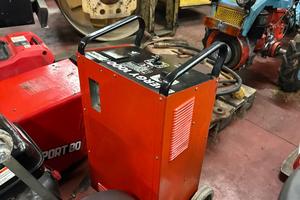 Stock materiale da lavoro taglia asfalto compattat