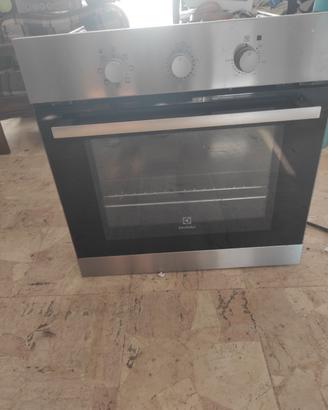 forno elettrico Electrolux REB2107AAX 