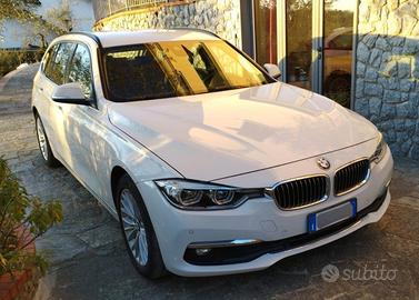 BMW 316 D Touring Luxury cambio automatico.