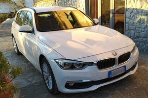BMW 316 D Touring Luxury cambio automatico.