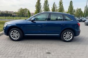 AUDI Q5 - 2.0 - MOTORE NUOVO GARANZIA AUDI 2 ANNI