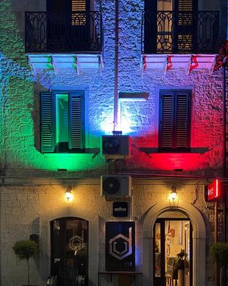 ATTIVITÀ DI BAR-RISTORAZIONE