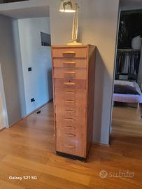 Cassettiera da parete