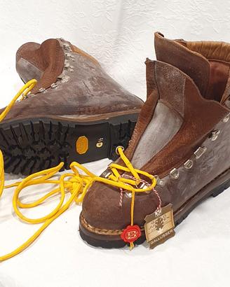 Scarpone alta montagna La Dolomite Guida Major