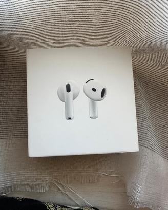 Apple airpods 4 in garanzia
