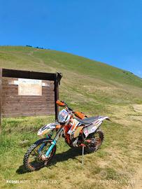 KTM SIX Days 350 2012