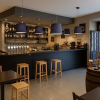 GFP - BIRRERIA PUB CON CUCINA ENTROTERRA LAGO