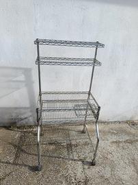 Scrivania in metallo 