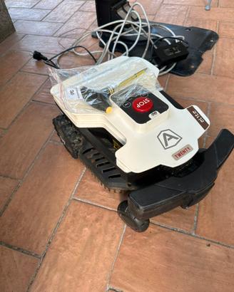 Robot tagliaerba