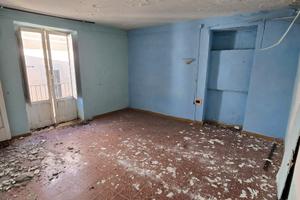 Soluzione di 100 mq su tre livelli