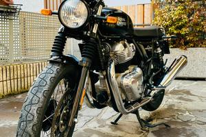 Royal Enfield Interceptor 650 Total Black
