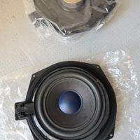 Due auto subwoofer per BMW  E90, E91, E92, E93
