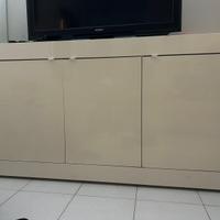 Mobile bianco usato in buono stato