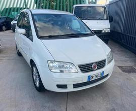 FIAT Idea 1.3 Multijet 16V 90 CV BlackMotion