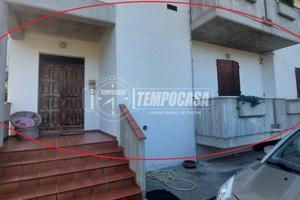 APPARTAMENTO P. TERRA RIALZATO IN BIFAMILIARE