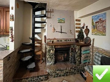 Duplex In Villino Semi Indipendente Gambarie