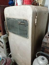 frigorifero  anni 50 fiat