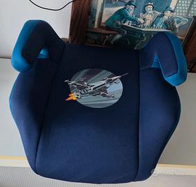 seggiolino rialzo  per bambini in auto